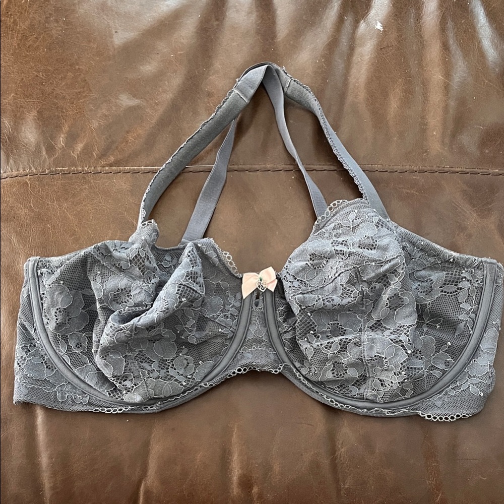 Victoria's Secret Gray Lace Bra